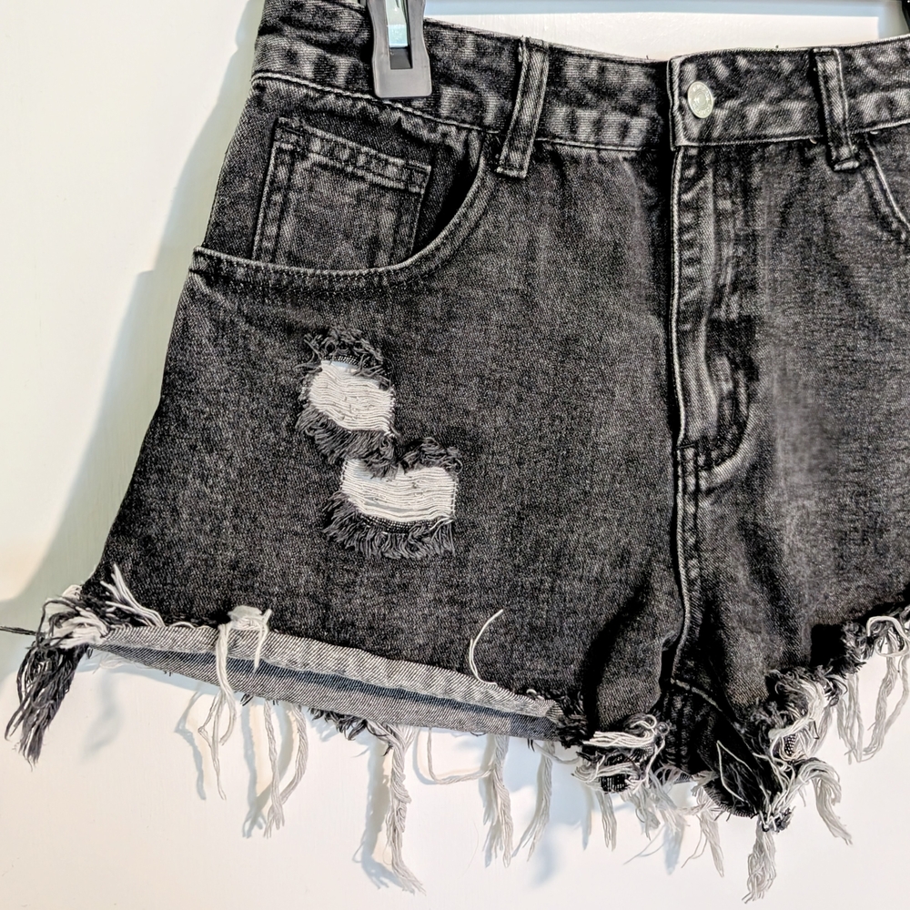 SHEIN Distressed Black Denim High Waist Shorts Tall Large - Picture 2 of 4